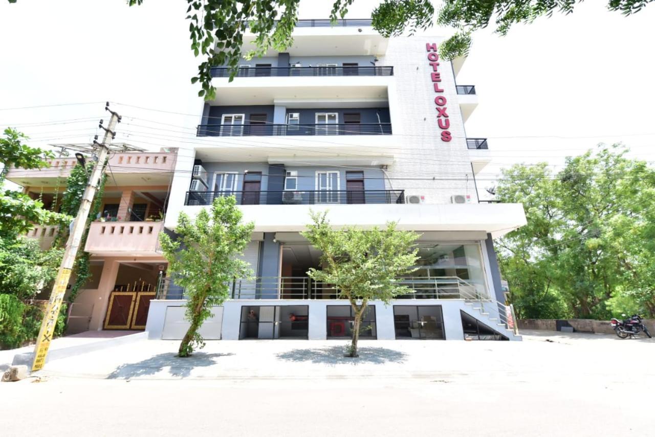 Hotel Oxus Jaipur Dış mekan fotoğraf